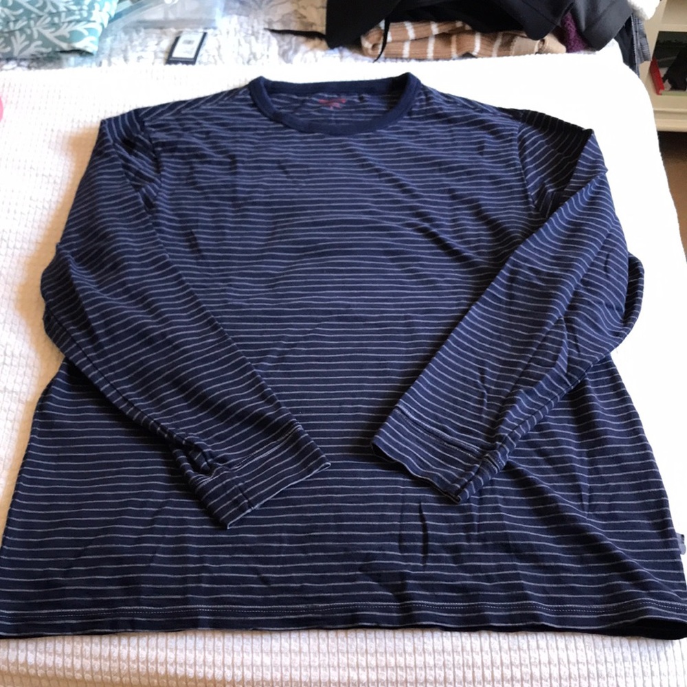 Vineyard Vines Men long sleeve crew neck shirt